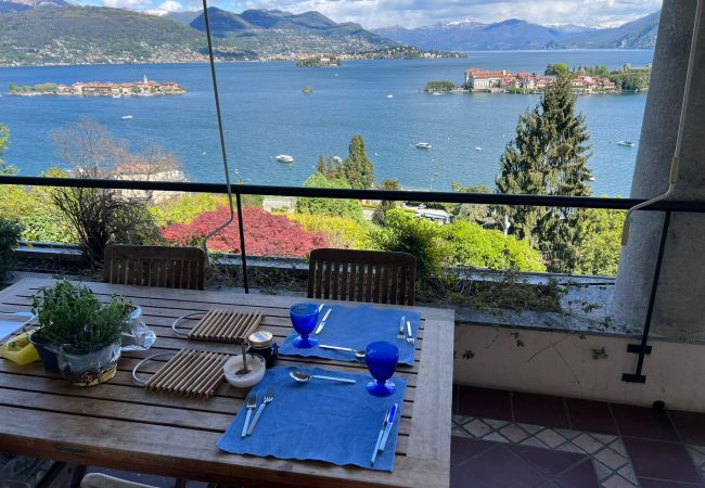  a Stresa - Sana Luxury apartment in Stresa with lake view