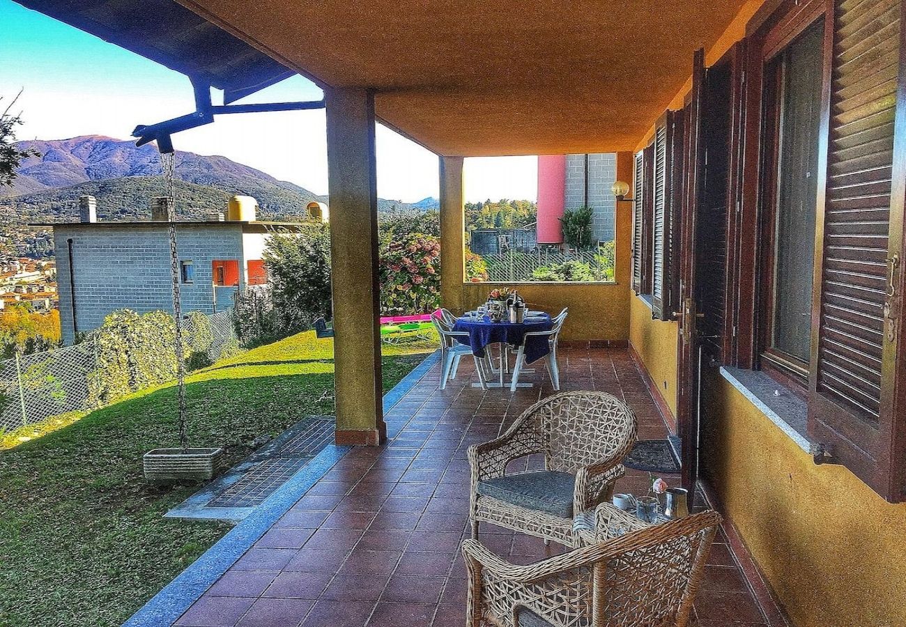 Appartamento a Germignaga - Graziella 2 partment with terrace and garden in Ge