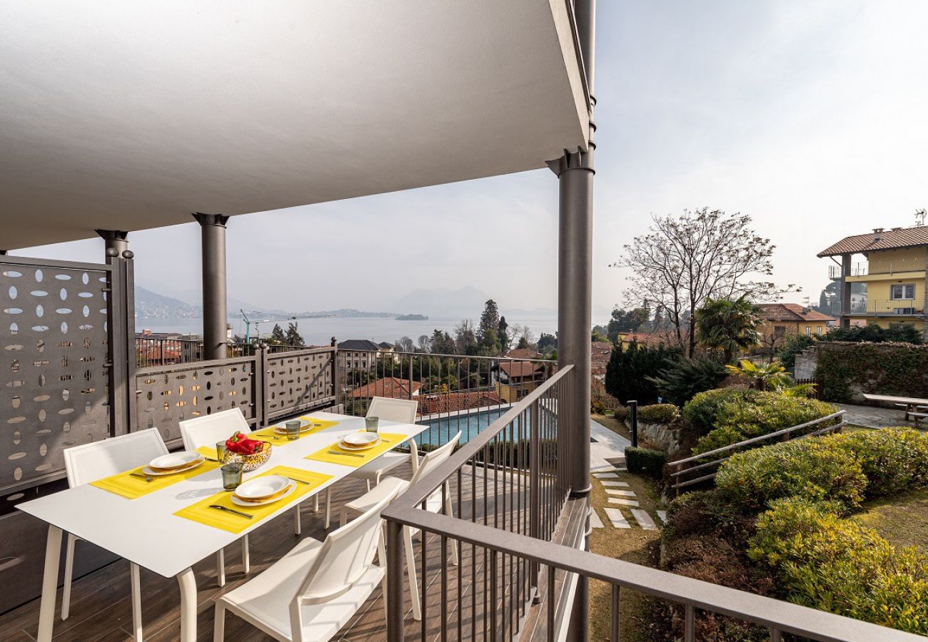 Appartamento a Baveno - The View-Wind:design apt. with terrace lake view
