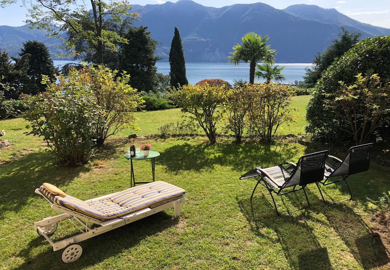 Appartamento a Ghiffa - St  Maurice smile lake view apartment with pool