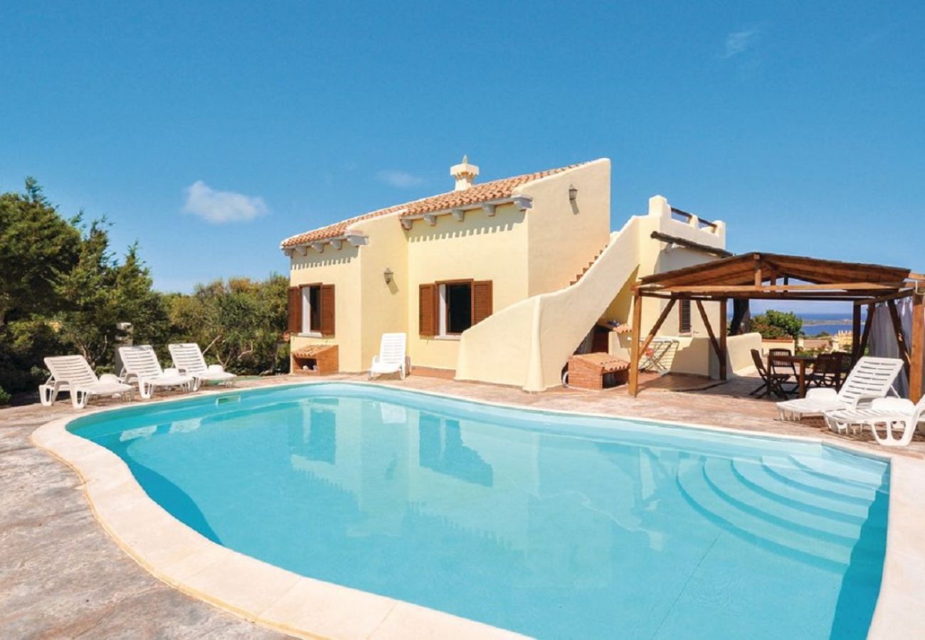 Villa a Stintino - Eduard Villa in residence in Sardinia with pool