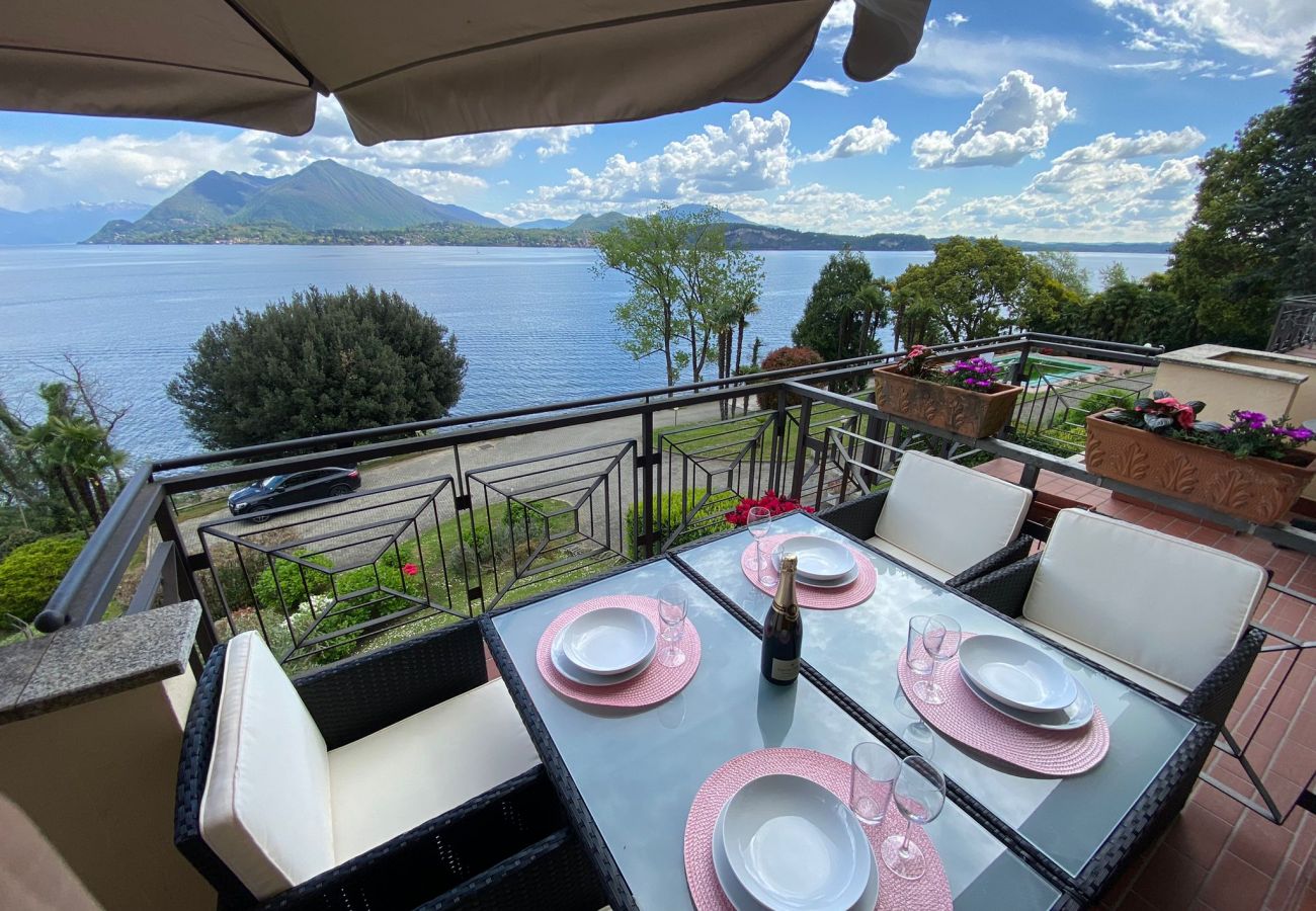 Appartamento a Stresa - Blue Lake apartment with pool and lake view