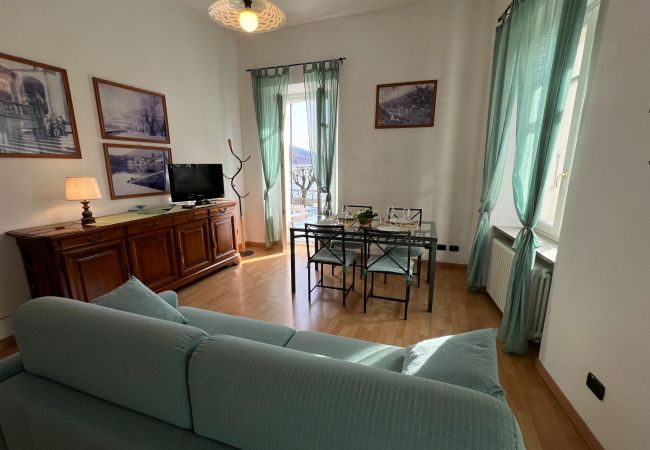 Appartamento a Mergozzo - La Rondine apartment in Mergozzo lakeview