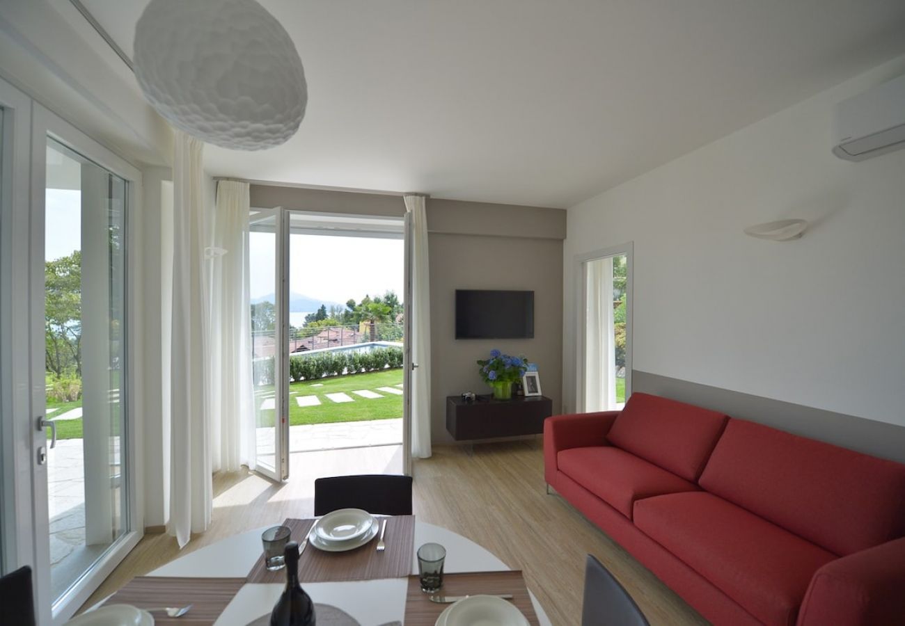 Wohnung in Baveno - The View - Garden: design apartment with porch lak