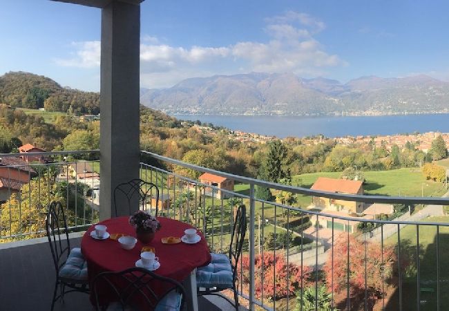 Ferienwohnung in Germignaga - Eucalipto 2 lake view apt. in a residence
