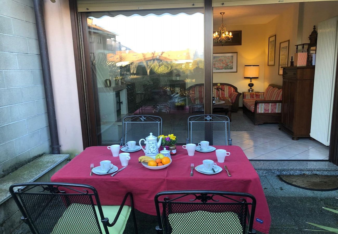 Wohnung in Germignaga - Farfalla 2 apartment with lake view and pool