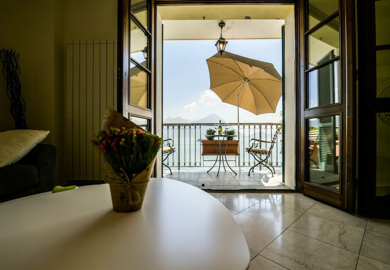 Wohnung in Verbania - Giulia apartment with wonderful lake view in Verba
