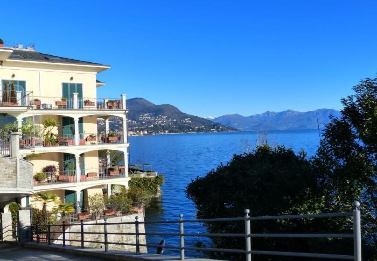 Ferienwohnung in Verbania - Giulia apartment with lake view in Verbania