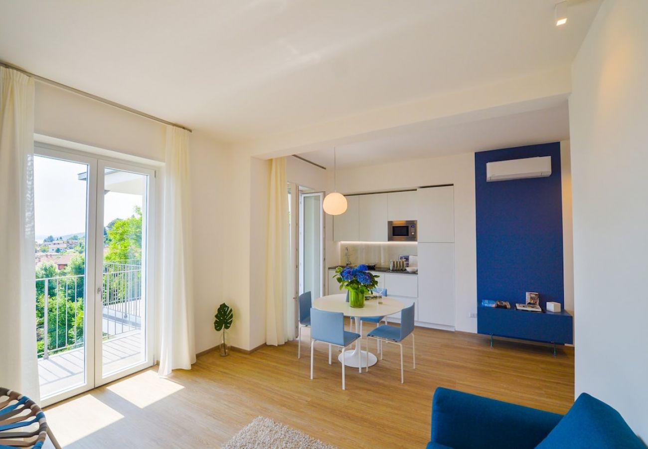 Wohnung in Baveno - The View - Sky: design apartment with terrace, lak