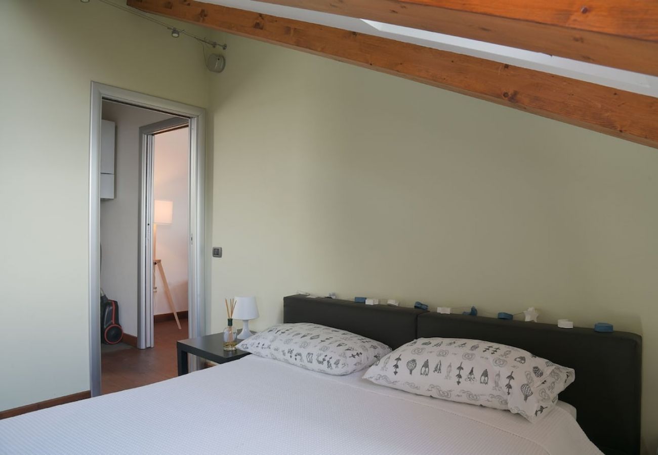 Ferienwohnung in Verbania - La Finestra sul lago luxurious apartment furnished