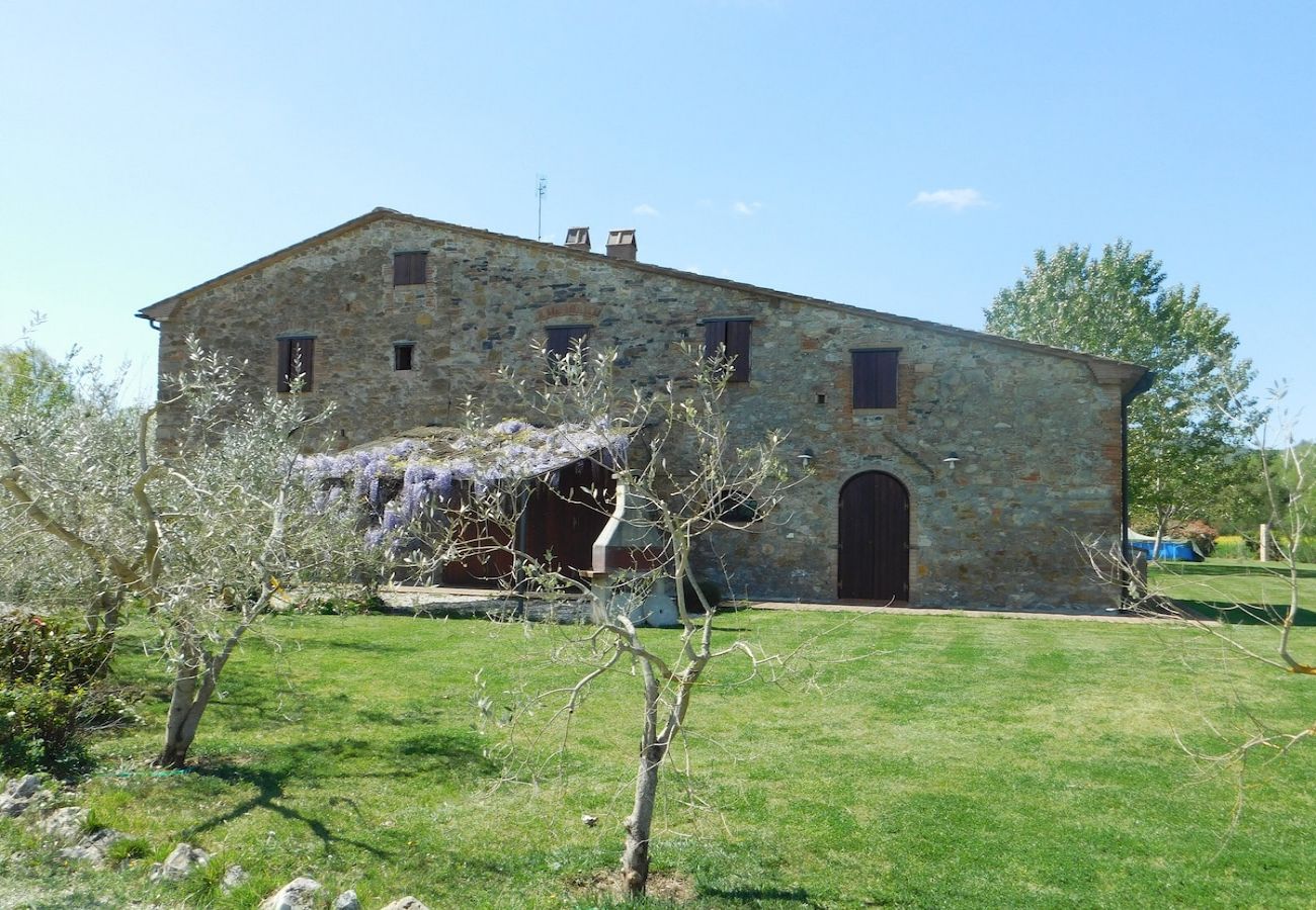 Wohnung in Guardistallo - Maremma 2 apartment in Tuscany with garden and sma