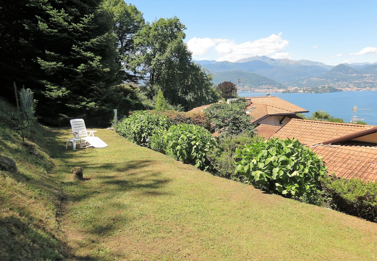 Ferienwohnung in Stresa - Thommy apartment in Stresa with  lake view