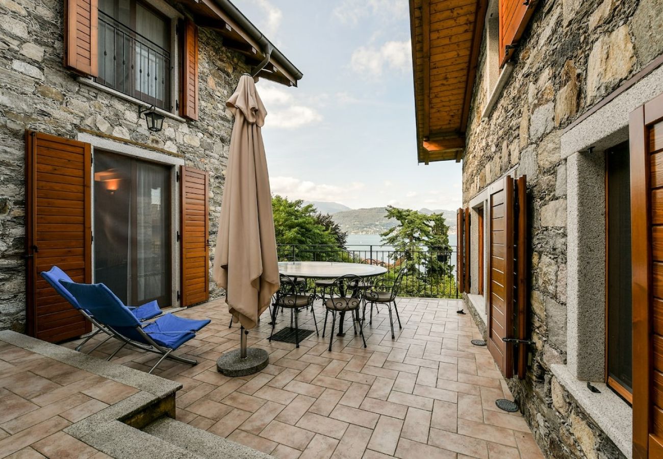 Haus in Baveno - Lulù stone house avec wonderful view of the lake i
