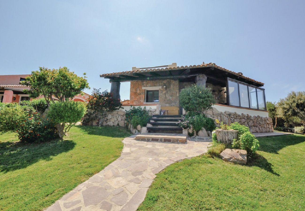 Villa in Stintino - Eduard Villa in residence in Sardinia with private