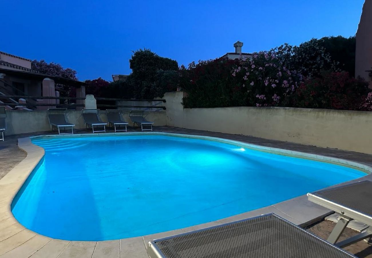 Villa in Stintino - Eduard Villa in residence in Sardinia with pool