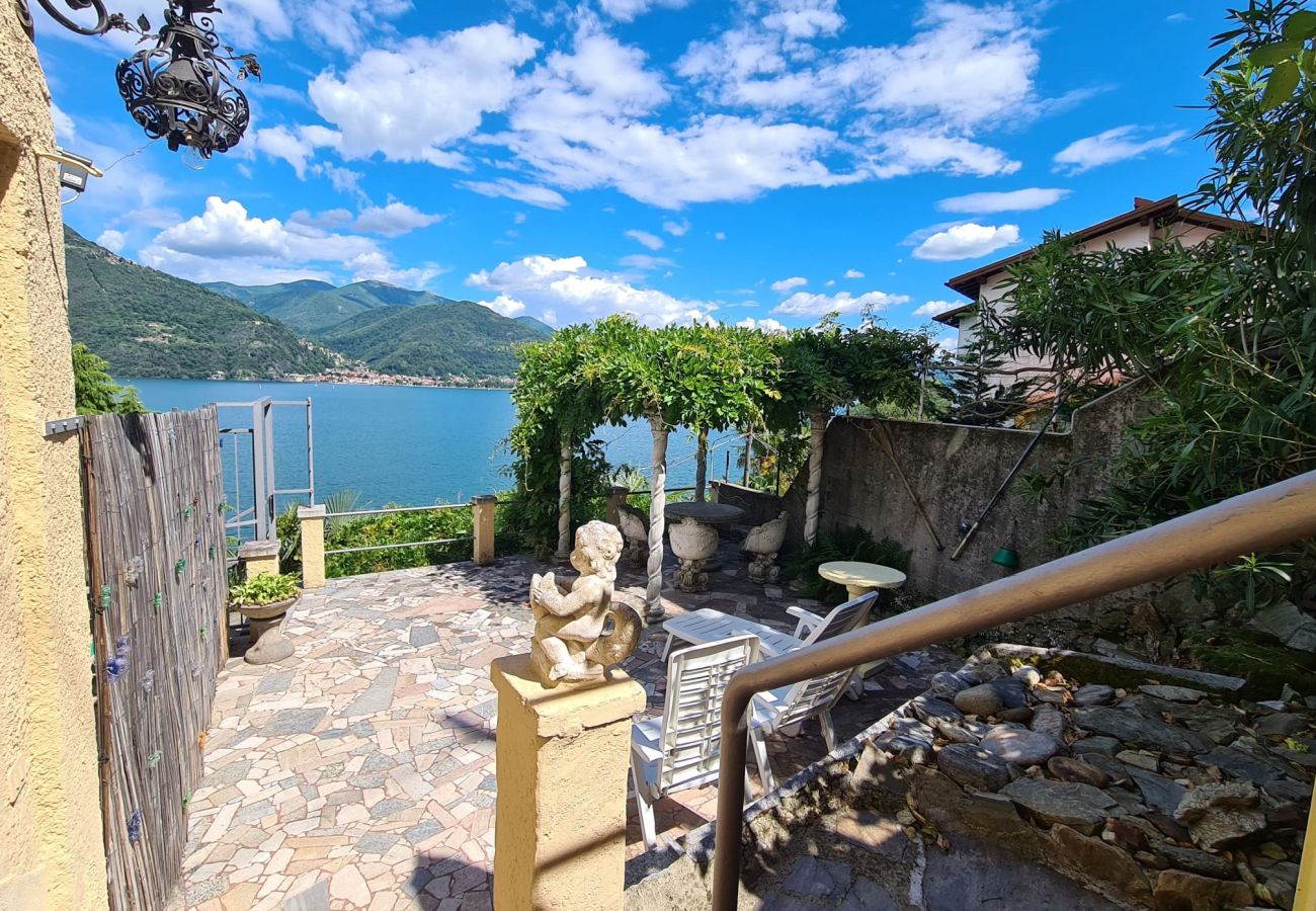 Apartment in Cannobio - Belvedere apartment with lake view