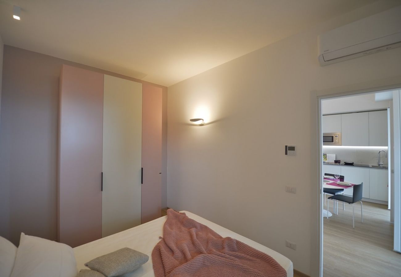 Apartment in Baveno - The View - Sun: design apartment with terrace, lak