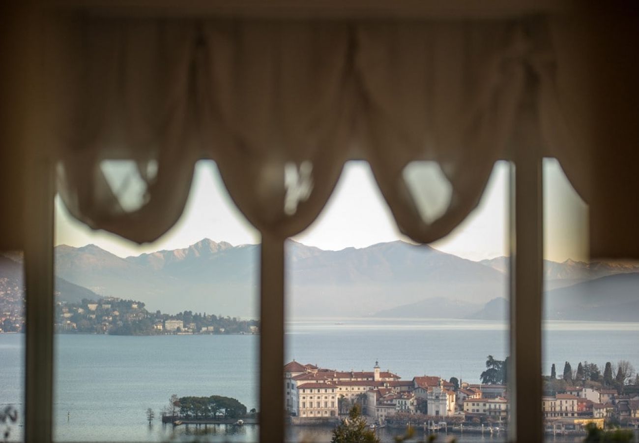 Apartment in Stresa - Sana luxury apartment in Stresa with lake view