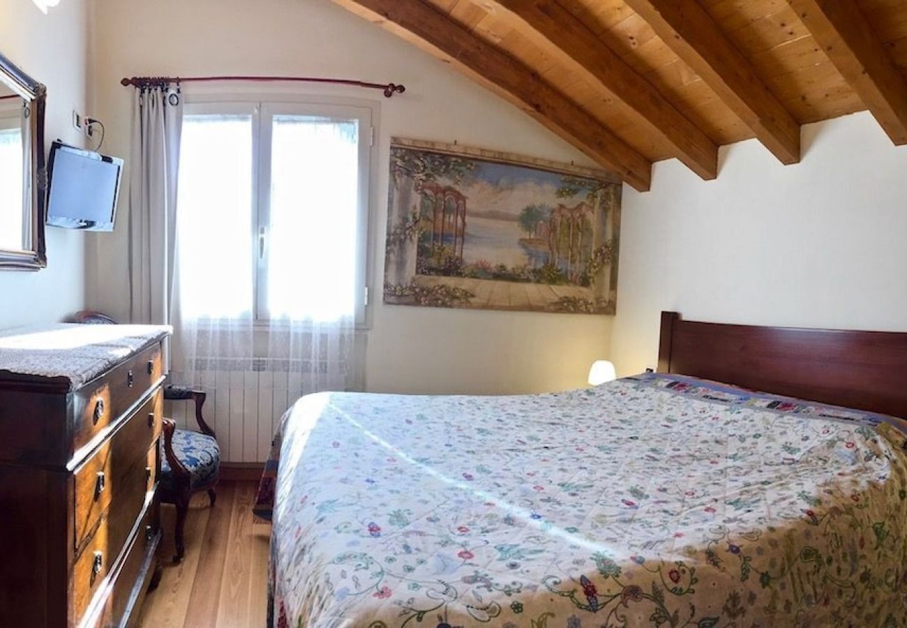 Apartment in Germignaga - Nicole 2 apartment in a residential complex with p