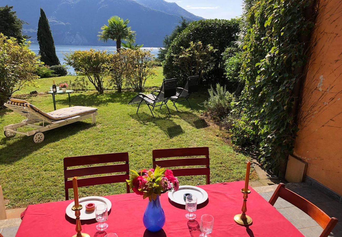 Apartment in Ghiffa - St  Maurice smile lake view apartment with pool