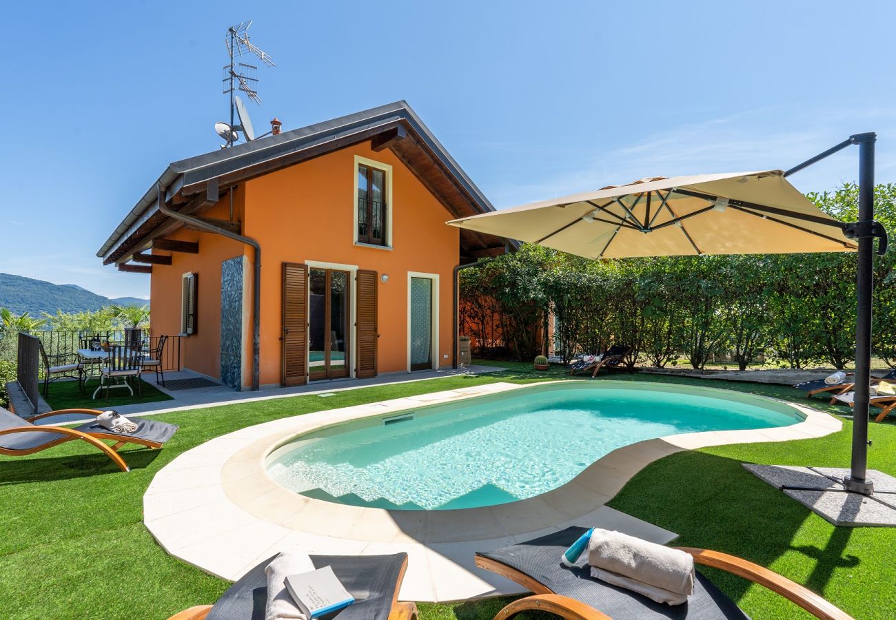 Villa in Baveno - Palmito villa with pool in Baveno