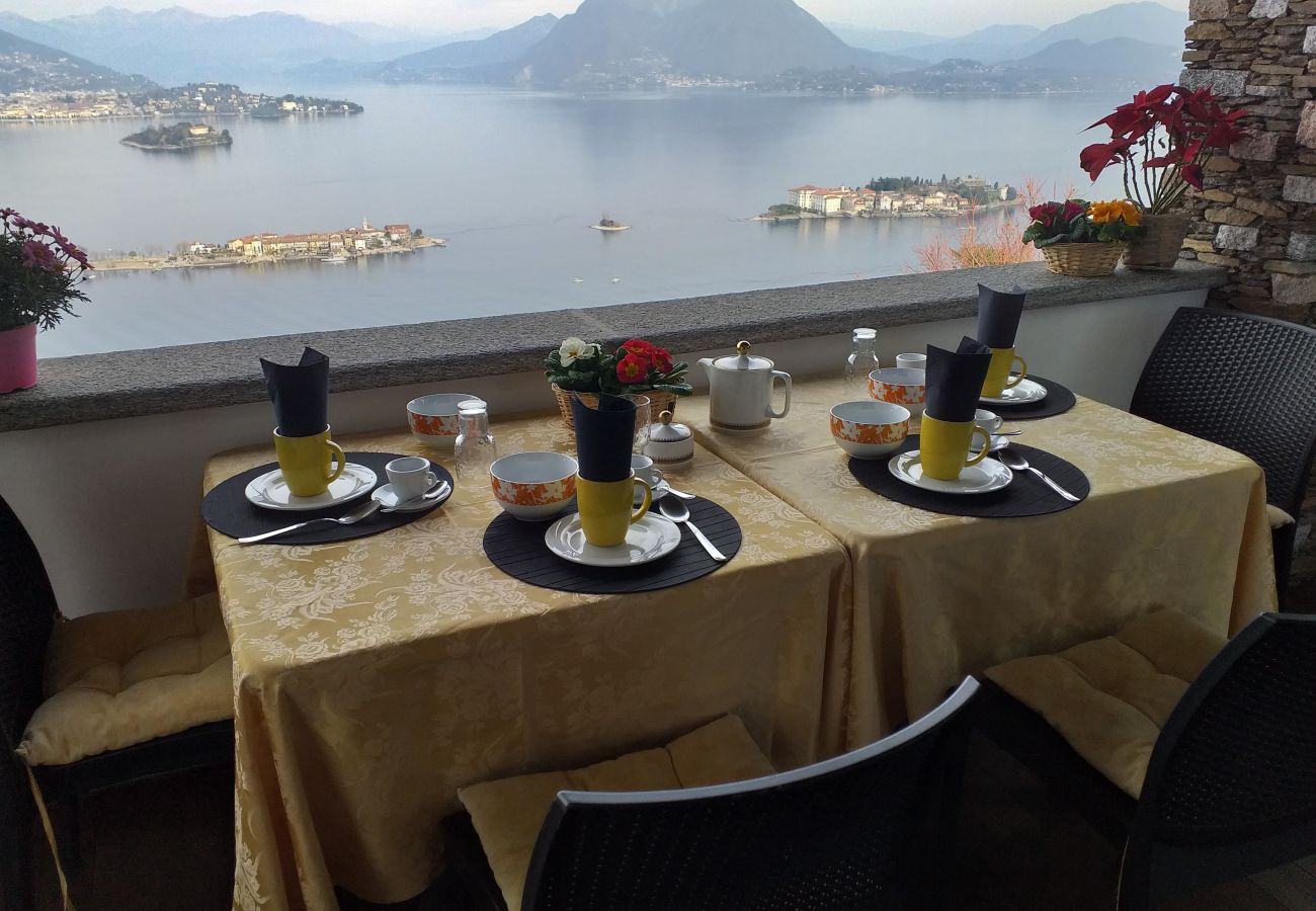 Apartment in Stresa - Settimo Cielo apartment with lake view