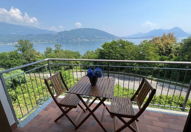  in Baveno - Ortensia house with lake view and garden in Baveno