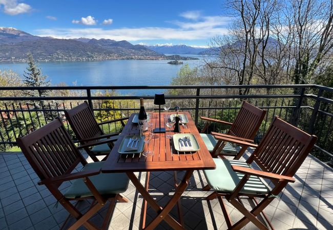  in Stresa - Miralago apartment with amazing lake view in Stres