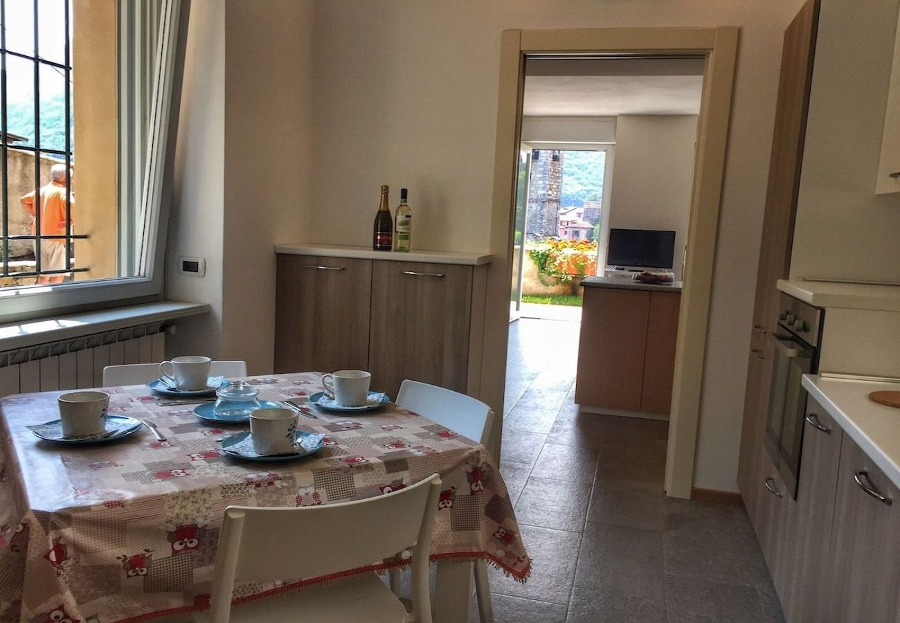 Appartement à Mergozzo - Oleandro 1 apartment in Residence Villa Cerutti