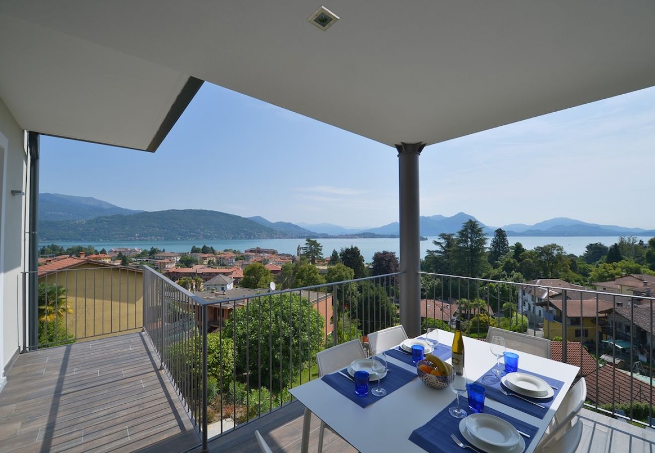 Appartement à Baveno - The View - Sky: design apartment with terrace, lak