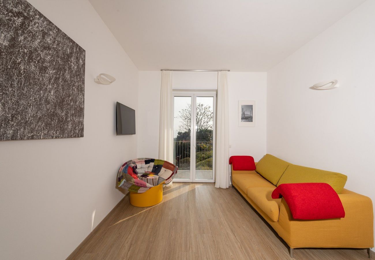 Appartement à Baveno - The View-Wind:design apt. with terrace lake view