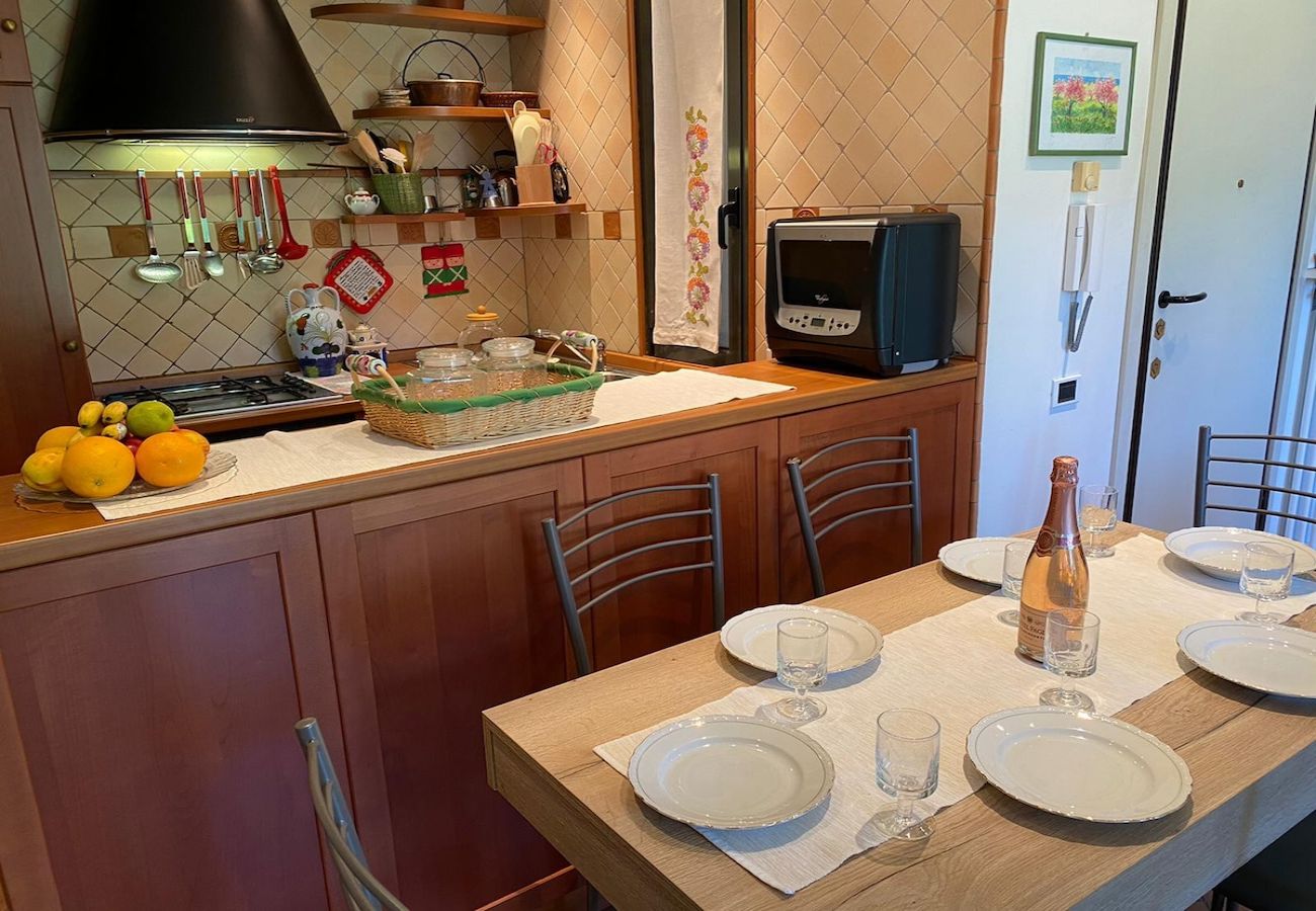 Appartement à Ghiffa - St  Maurice smile apartment with pool, beach and l